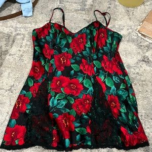 *3 for $20 Vintage Victoria Secret lingerie/gown size large